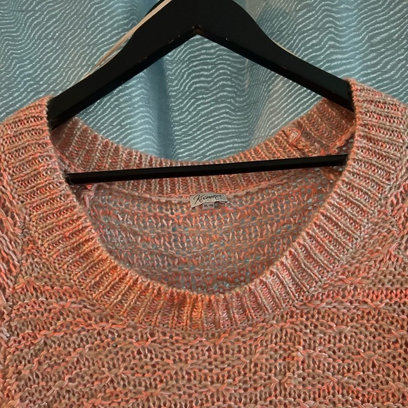 Kismet Coral Knit Sweater- XL - open knit - soft - layer or wear alone - - Picture 7 of 10